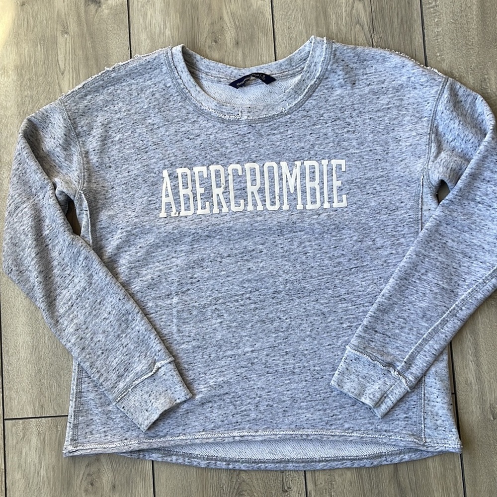 ABERCROMBIE Women’s / Junior Sweatshirts Size S